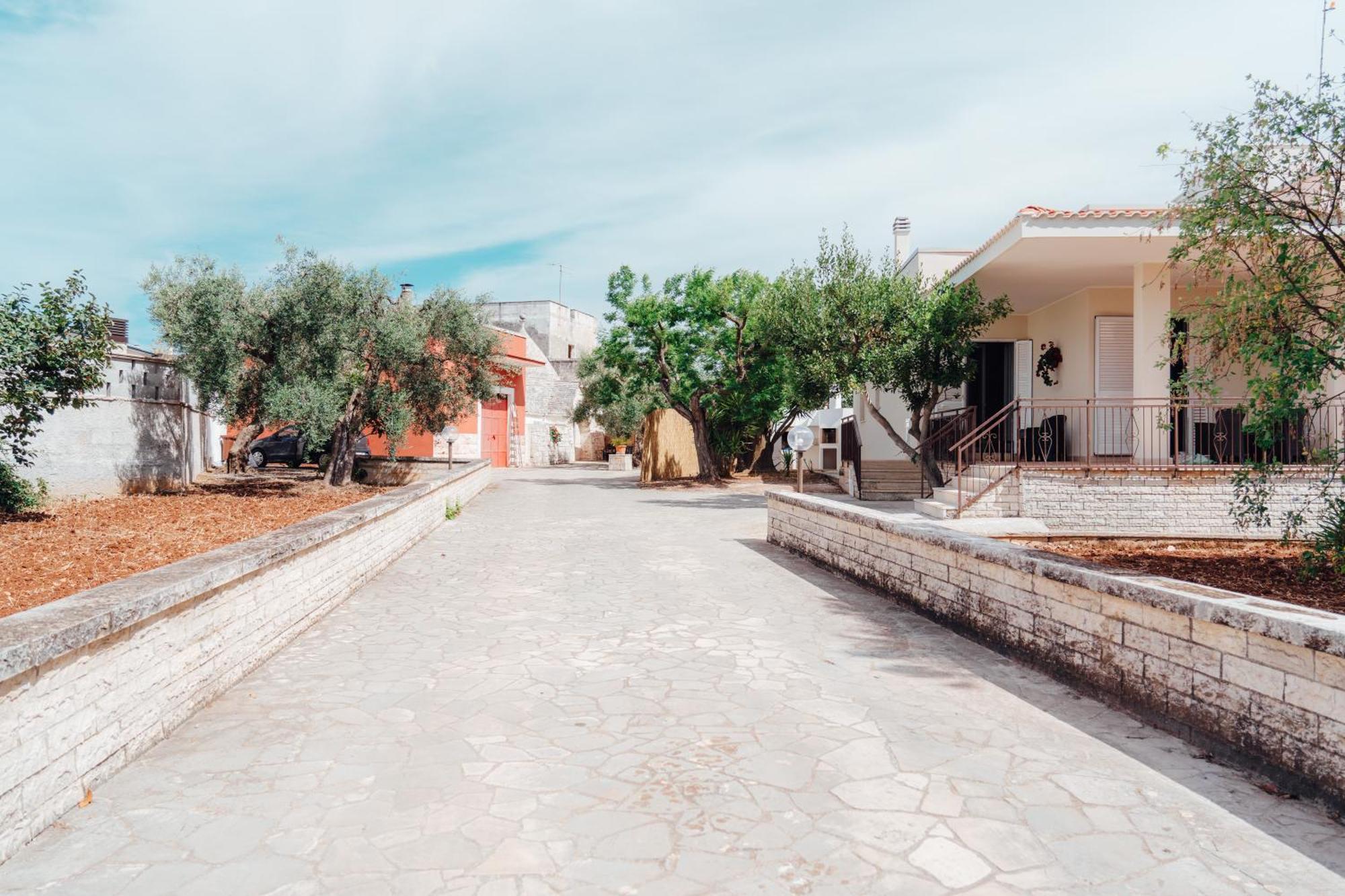 Loli Trulli Superior Villa - Free Parking Castellana Grotte Εξωτερικό φωτογραφία